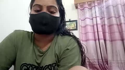 himuhimu22 online show from October 23, 7:09 pm