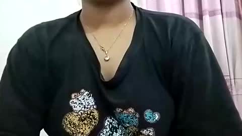 himuhimu22 online show from March 1, 1:00 pm