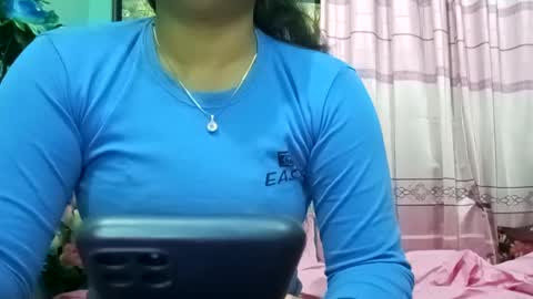 Snapshot of himuhimu22 chatting on January 9, 1:02 pm himuhimu22 online show from January 9, 1:02 pm
