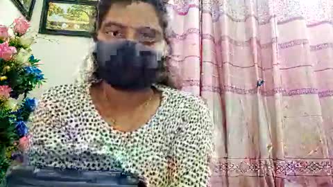 Snapshot of himuhimu22 chatting on February 27, 4:53 pm himuhimu22 online show from February 27, 4:53 pm