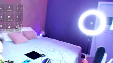 hina smilth online show from November 5, 12:10 pm