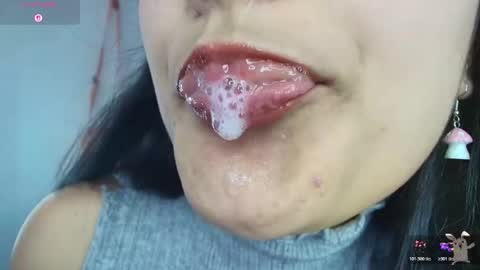 Snapshot of hinata_21_ chatting on October 20, 9:18 pm hinata online show from October 20, 9:18 pm