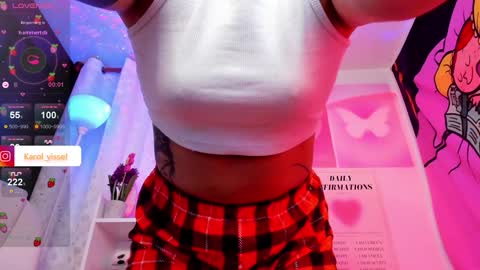 Snapshot of hinataweed01 chatting on December 27, 3:20 am Karol Independent Model online show from December 27, 3:20 am