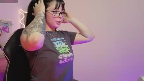 HINNA online show from November 6, 3:34 am