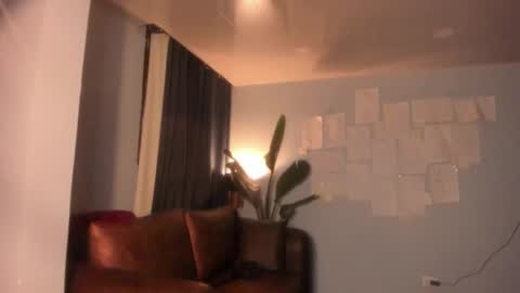 Snapshot of hinnata69 chatting on September 21, 2:54 am Hinnata online show from September 21, 2:54 am