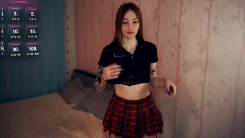 Snapshot of hip_hop_baby chatting on October 26, 7:37 am Leya Day Mary Night   PvT Open online show from October 26, 7:37 am