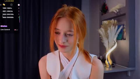 Snapshot of hisoka__akerley chatting on February 23, 5:28 am Ella online show from February 23, 5:28 am