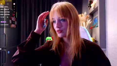 Snapshot of hisoka__akerley chatting on September 17, 5:22 pm Ella online show from September 17, 5:22 pm