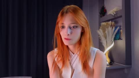 Snapshot of hisoka__akerley chatting on February 22, 3:56 am Ella online show from February 22, 3:56 am