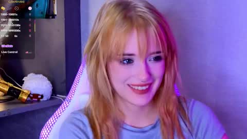 Snapshot of hisoka__akerley chatting on September 13, 5:21 pm Ella online show from September 13, 5:21 pm