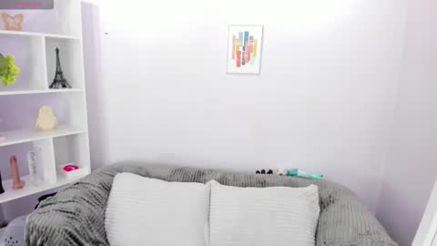 hiyakasudere_ online show from October 2, 7:08 pm