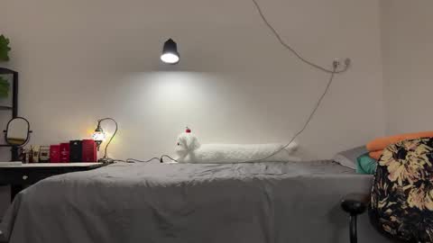 Snapshot of hola_sunflower chatting on September 28, 11:04 am amy online show from September 28, 11:04 am