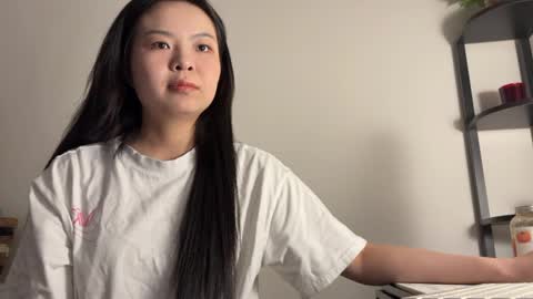 Snapshot of hola_sunflower chatting on September 26, 5:16 am amy online show from September 26, 5:16 am