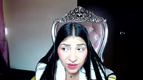 holly online show from September 11, 2:17 pm