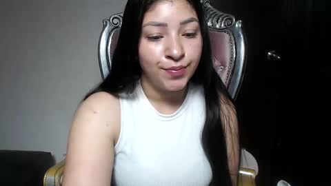 holly online show from January 4, 8:49 am
