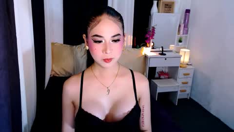 YOUR GODDESS CLARITA online show from October 27, 9:49 am