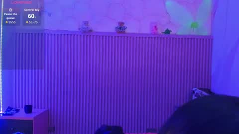 Holly online show from October 22, 8:03 pm