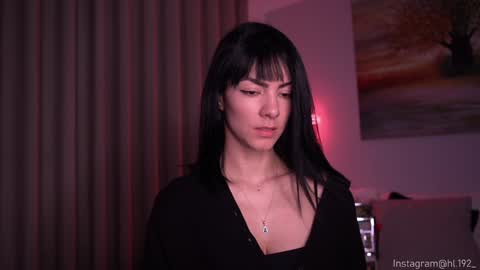 Snapshot of hollylinder_ chatting on January 29, 2:30 am Holly Linder online show from January 29, 2:30 am
