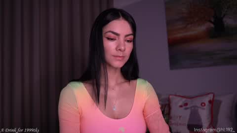 Snapshot of hollylinder_ chatting on December 7, 1:58 am Holly Linder online show from December 7, 1:58 am