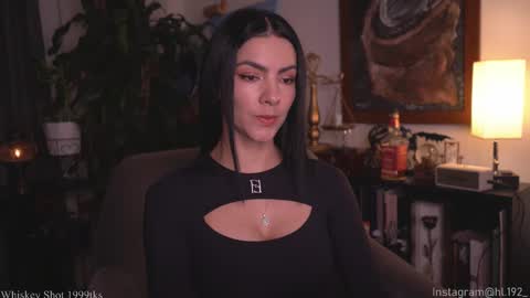 Snapshot of hollylinder_ chatting on September 13, 2:08 am Holly Linder online show from September 13, 2:08 am