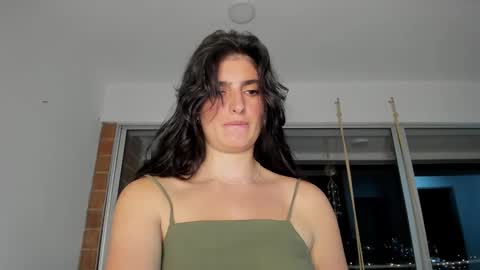 hollyshit_ online show from December 10, 1:00 am