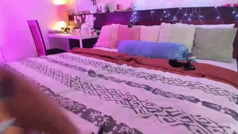 Kira Purrr online show from October 4, 4:29 am