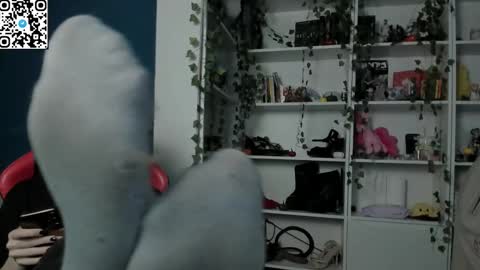 holy_mistresss online show from December 3, 10:39 am