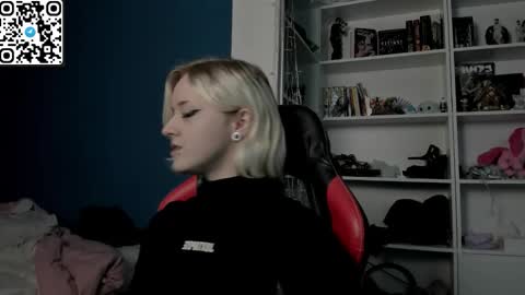 holy_mistresss online show from January 13, 10:52 am