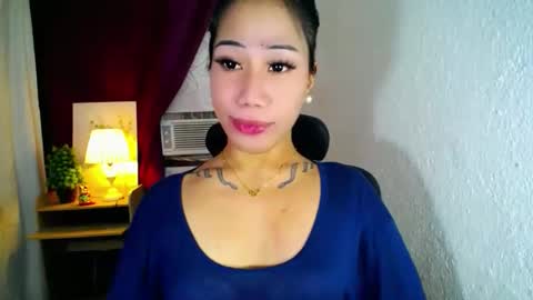 holy_samyx online show from September 29, 12:38 am