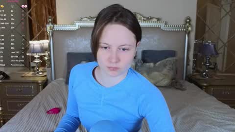 holybabydoll online show from November 27, 12:08 pm