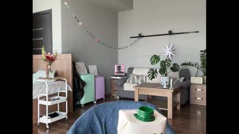 Snapshot of holydori chatting on September 25, 8:24 am dori not holy get my tg channel with link from description under last photo online show from September 25, 8:24 am