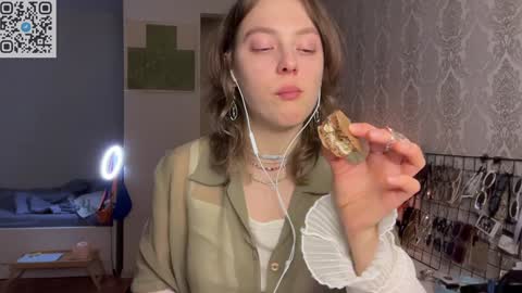 dori not holy get my tg channel with link from description under last photo online show from February 8, 10:51 pm