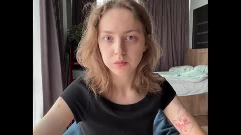 Snapshot of holydori chatting on October 1, 10:09 am dori not holy get my tg channel with link from description under last photo online show from October 1, 10:09 am