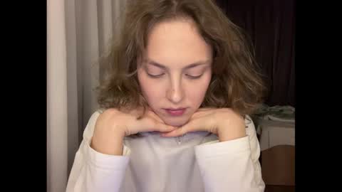 Snapshot of holydori chatting on September 28, 8:03 pm dori not holy get my tg channel with link from description under last photo online show from September 28, 8:03 pm