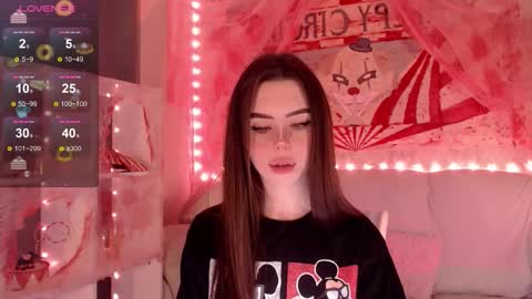 Snapshot of holymiax chatting on October 27, 4:19 am Mia online show from October 27, 4:19 am