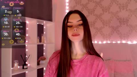 Snapshot of holymiax chatting on September 28, 4:08 am Mia online show from September 28, 4:08 am