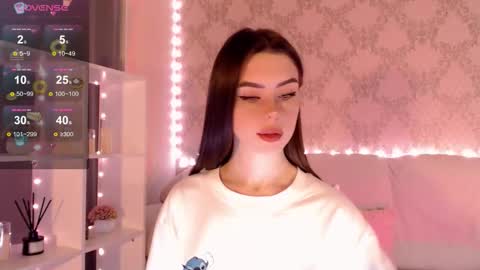 Snapshot of holymiax chatting on September 12, 3:51 am Mia online show from September 12, 3:51 am