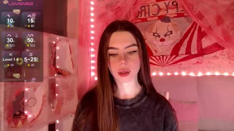 Snapshot of holymiax chatting on October 29, 4:39 am Mia online show from October 29, 4:39 am