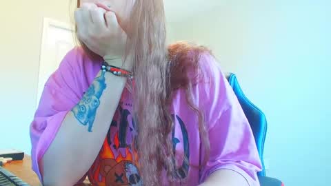 Viktoria online show from December 11, 4:31 pm