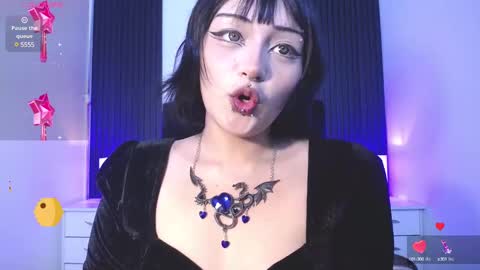 Snapshot of honey_dark chatting on March 6, 3:57 am Honney online show from March 6, 3:57 am