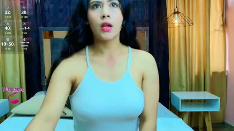 Snapshot of honey_love__ chatting on September 23, 1:53 pm Honey Love online show from September 23, 1:53 pm