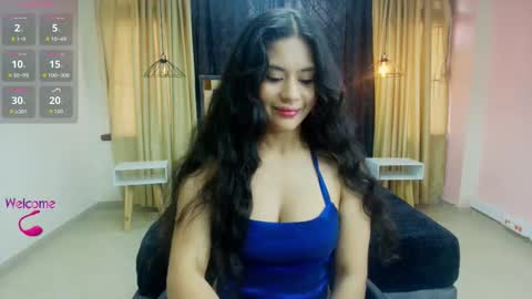Snapshot of honey_love__ chatting on September 18, 3:10 pm Honey Love online show from September 18, 3:10 pm
