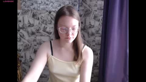 Lina online show from December 26, 9:22 am