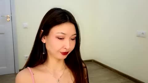 yani  online show from November 27, 10:12 pm