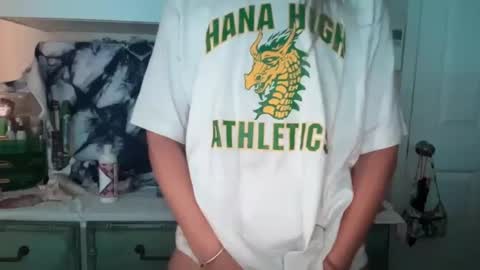 honeybun_z online show from September 27, 9:00 pm