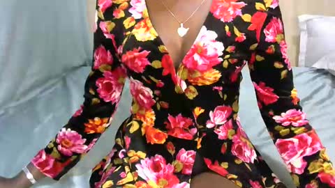 Becky online show from October 22, 5:01 am