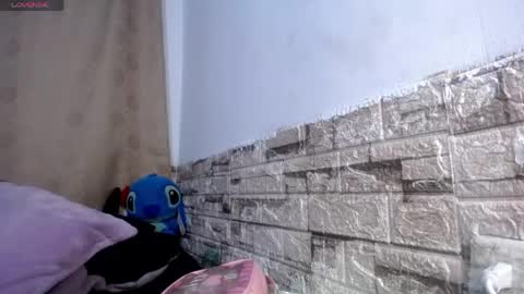 honeypussy3021 online show from April 16, 8:36 am