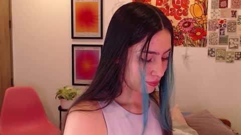    online show from November 14, 8:53 pm