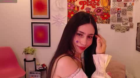    online show from November 7, 9:20 pm