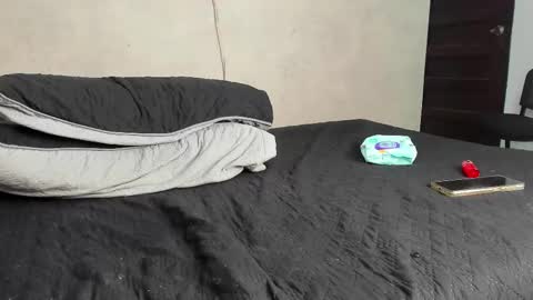 honnyy_23 online show from November 14, 10:54 pm